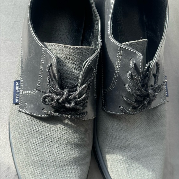 Perry Ellis, very good condition - Picture 1 of 3